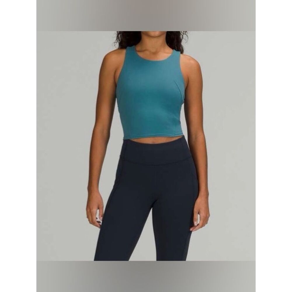 Lululemon Invigorate Training Tank Top Capture Blue 4 / XS